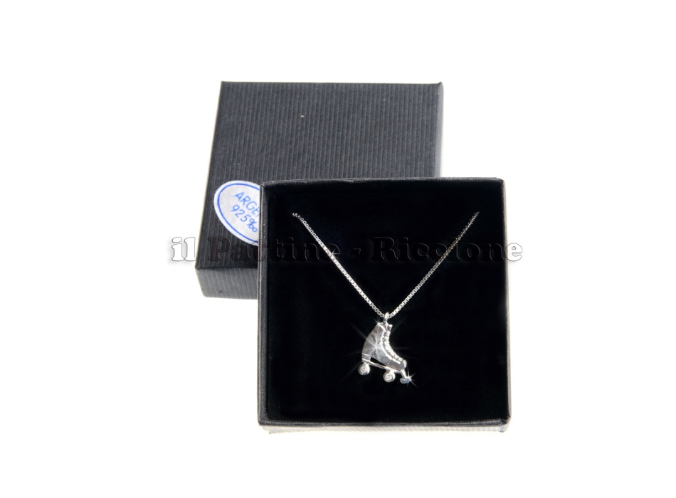 Collana con ciondolo